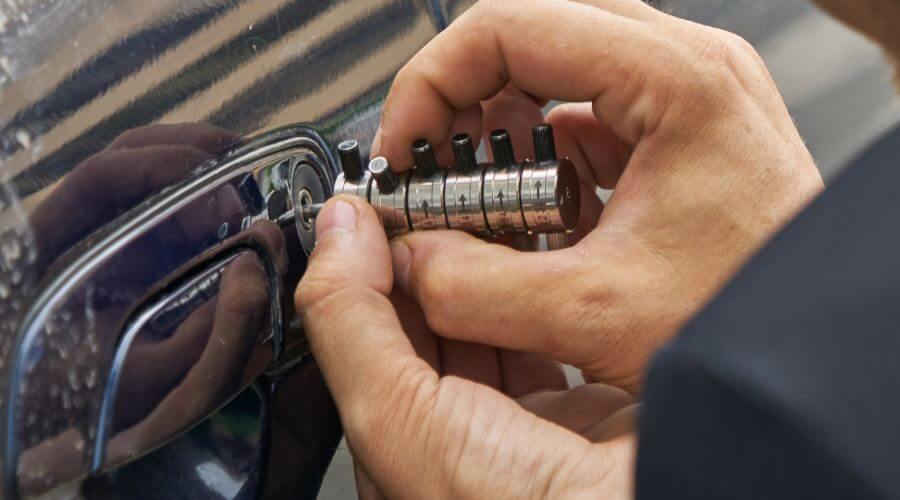 Professional residential roofers in Cache, OK